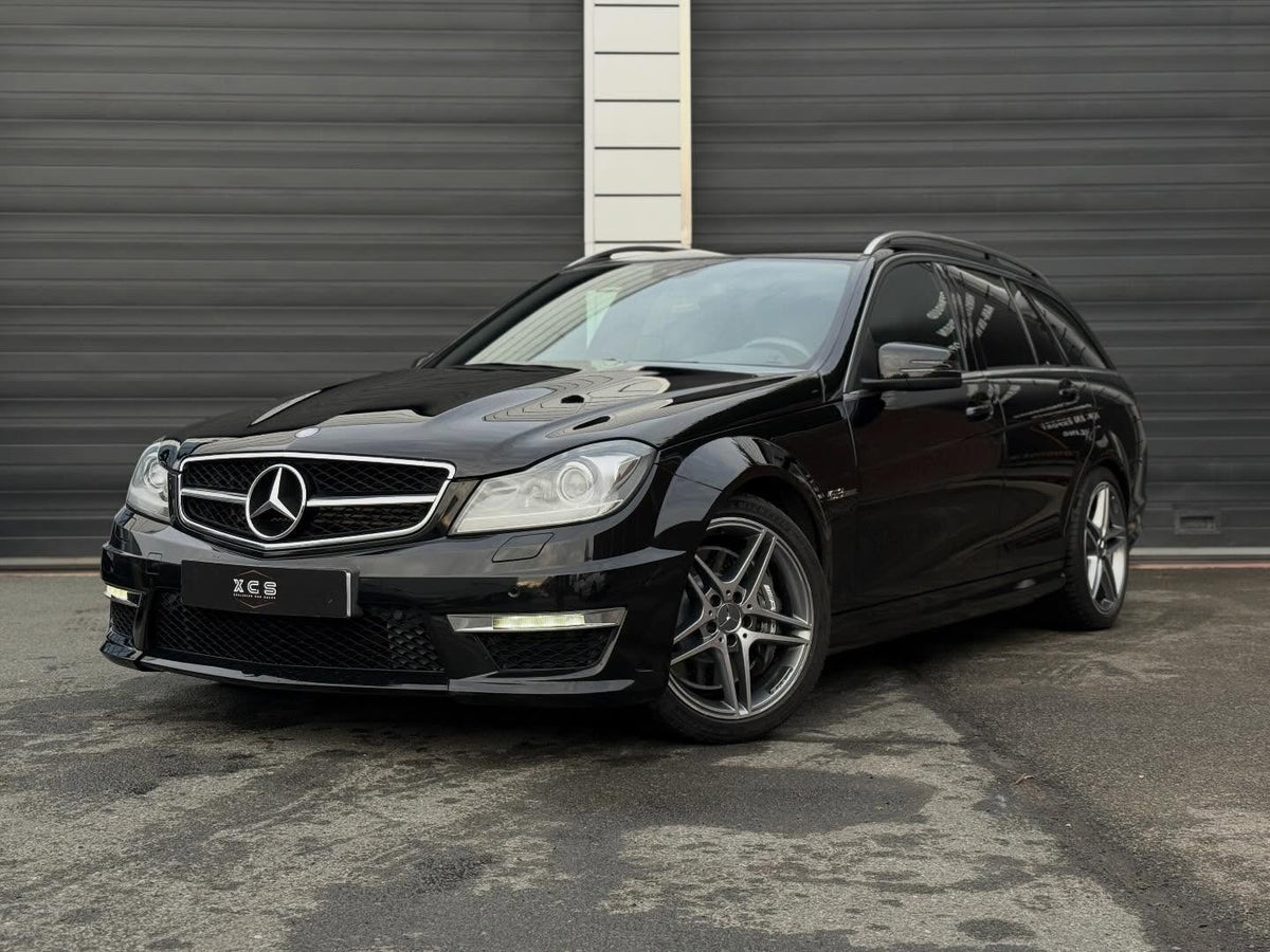 Mercedes-Benz C63 AMG Break W204 bij XCS Automotive in Merchtem (foto 1)