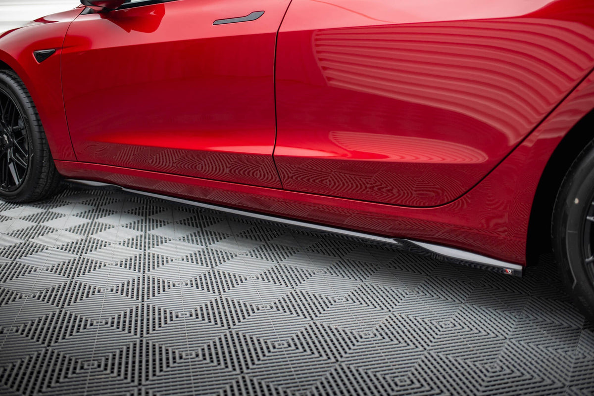 Maxton Design Side Skirts, Tesla Model 3 Mk1