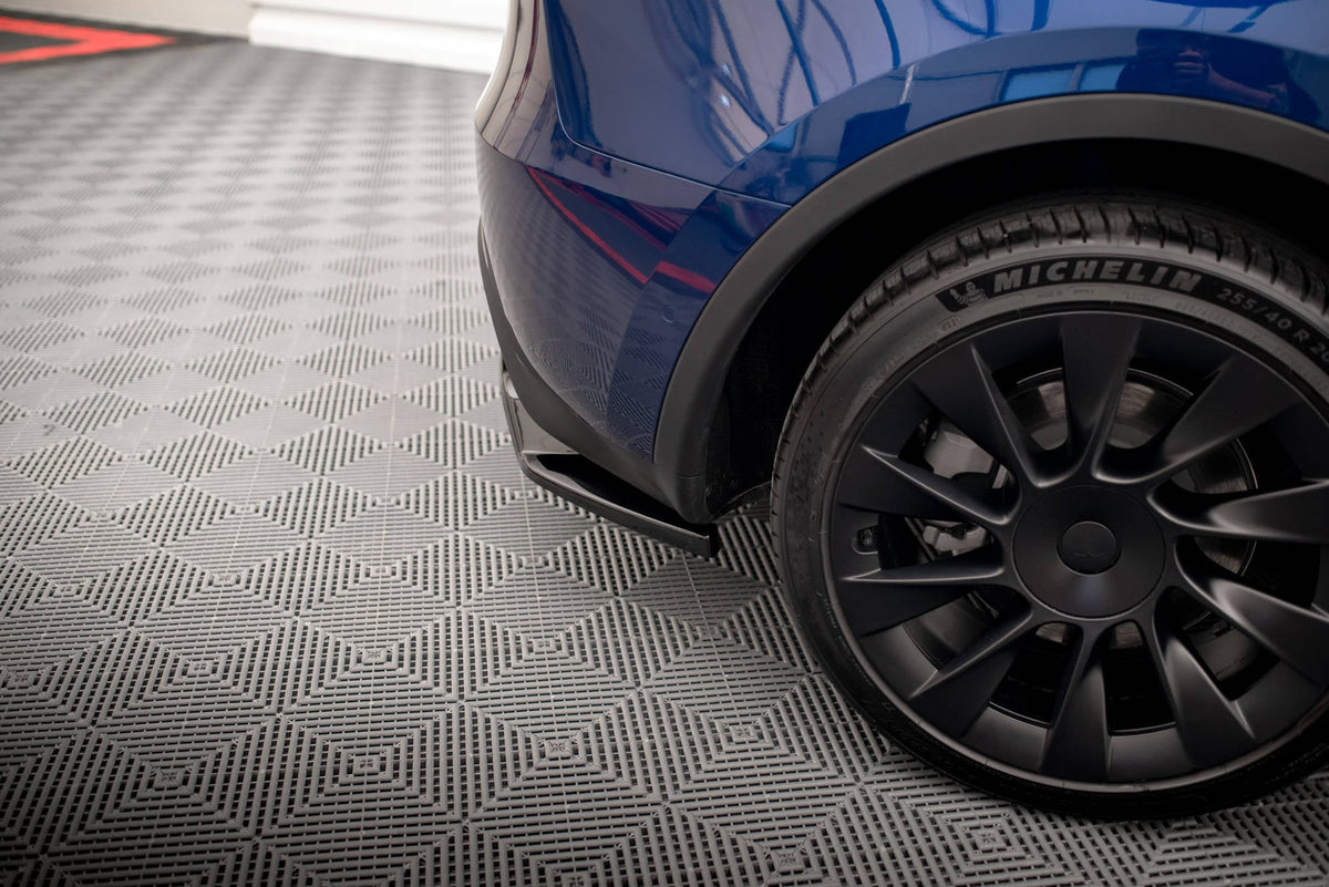 Maxton Design Rear Splitter, Tesla Model Y Mk1