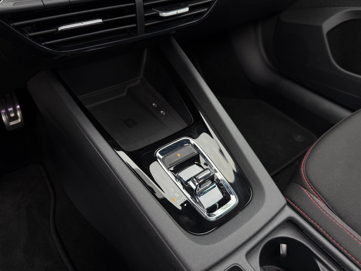 SKODA OCTAVIA RS iV Plug-in Hybrid - XCS Automotive Merchtem