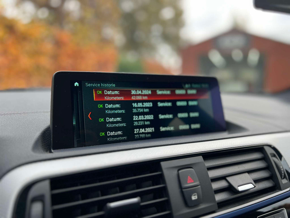 BMW M140i - XCS Automotive Merchtem