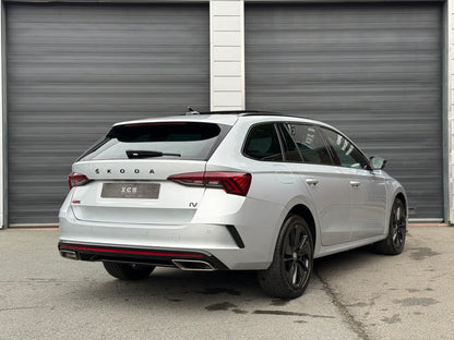 SKODA OCTAVIA RS iV Plug-in Hybrid - XCS Automotive Merchtem
