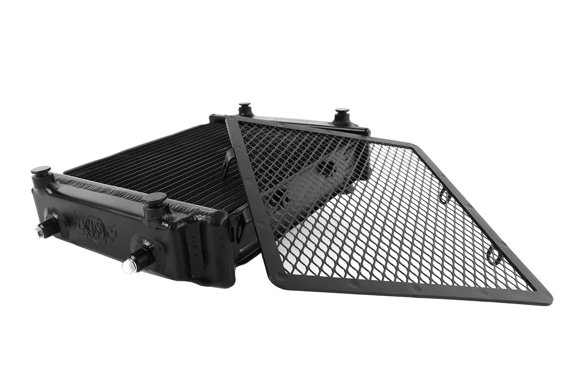 CSF hulpradiator voor Volkswagen Golf 7 en 8 R en Audi S3 8V en 8Y