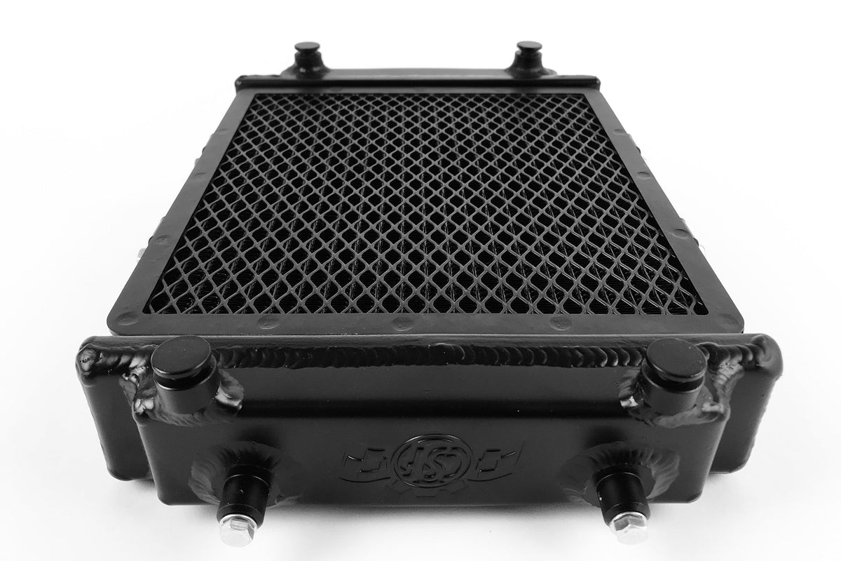 CSF hulpradiator voor Volkswagen Golf 7 en 8 R en Audi S3 8V en 8Y
