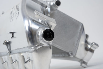 CSF laadluchtkoeler met inlaatspruitstuk voor BMW M3 G80, M4 G82 en M2 G87 (raw billet)