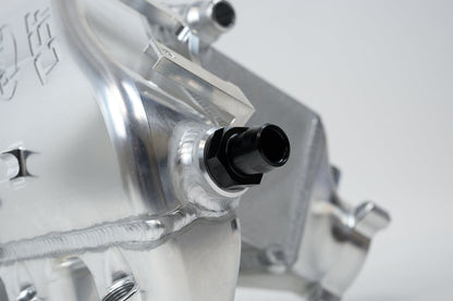 CSF laadluchtkoeler met inlaatspruitstuk voor BMW M3 G80, M4 G82 en M2 G87 (raw billet)