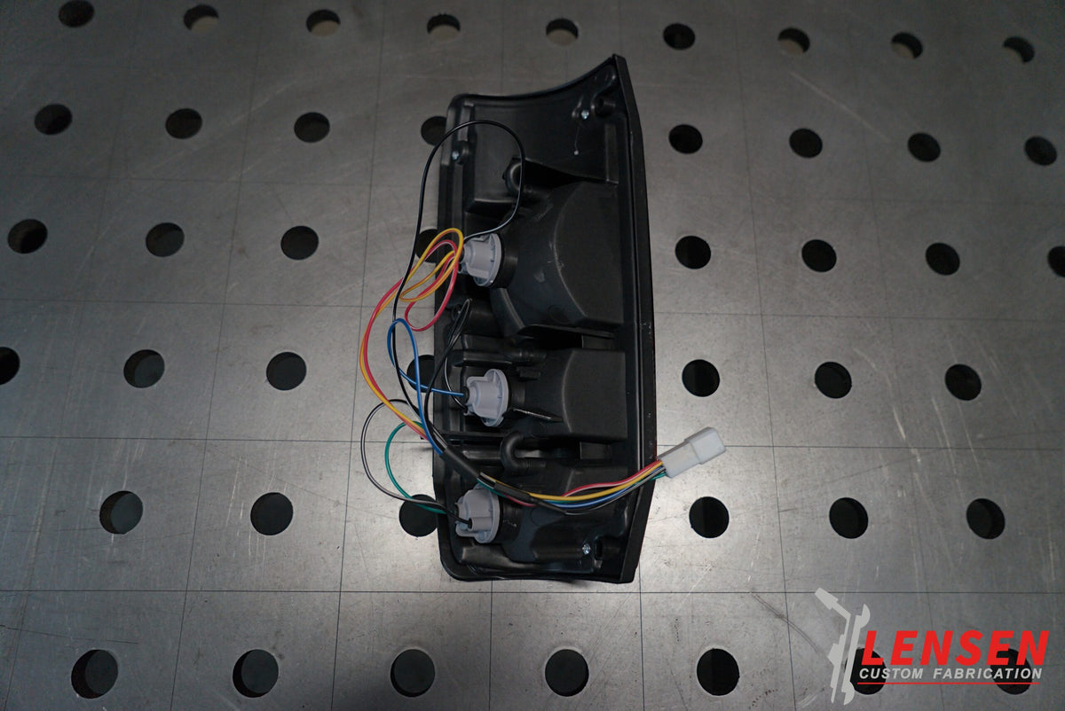 LED achterlichten voor Toyota Land Cruiser 70 (LJ70, LJ73, KZJ71, KZJ73), foto 7