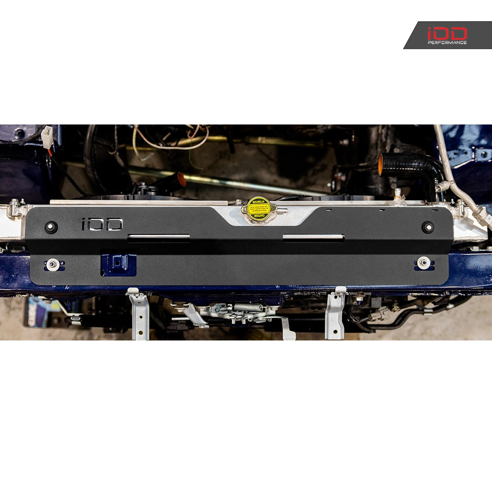 Radiateurafdekking voor Nissan Patrol Y61, foto 2