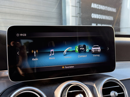 Mercedes-Benz GLA200d AMG-Line - XCS Automotive Merchtem