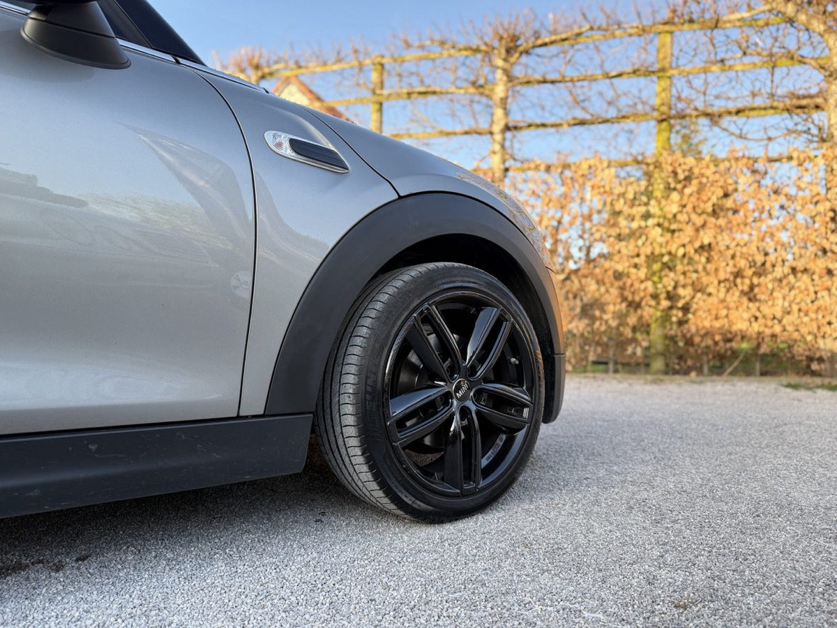 Mini One - XCS Automotive Merchtem