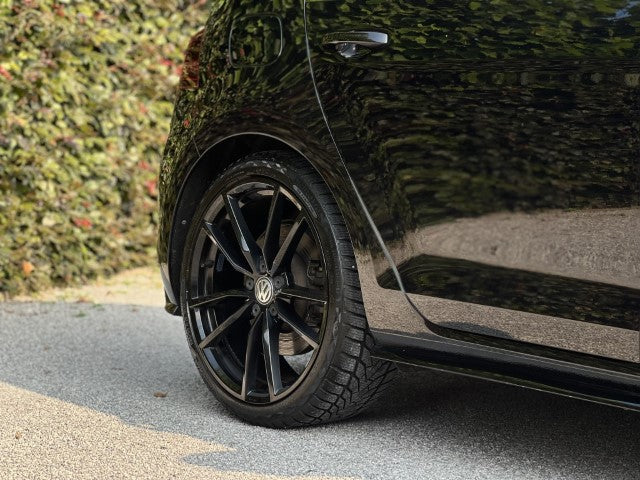Volkswagen Golf 7.5 R - XCS Automotive Merchtem