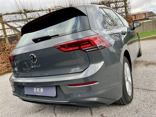 Volkswagen Golf 8 Life - XCS Automotive Merchtem