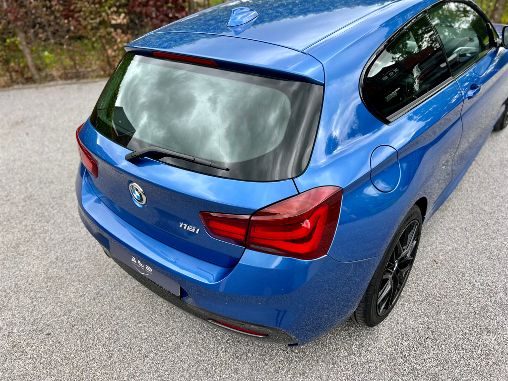 BMW 118i M-Sport 3-deurs - XCS Automotive Merchtem