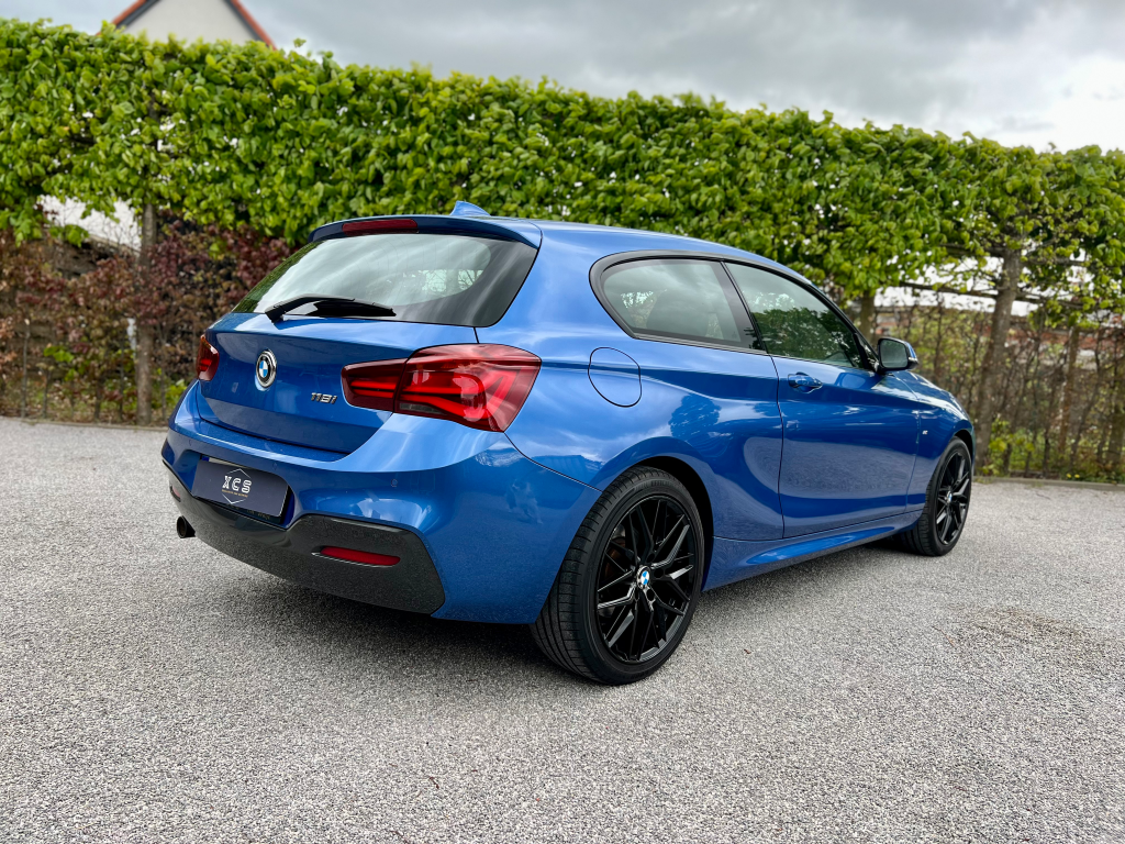 BMW 118i M-Sport 3-deurs - XCS Automotive Merchtem