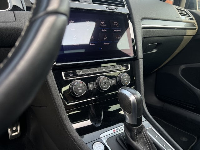 Volkswagen Golf 7.5 R - XCS Automotive Merchtem