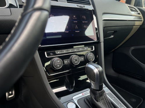 Volkswagen Golf 7.5 R - XCS Automotive Merchtem