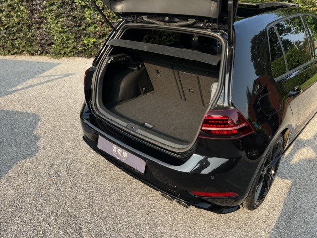 Volkswagen Golf 7.5 R - XCS Automotive Merchtem