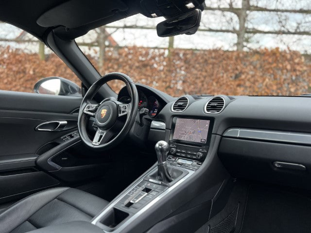 PORSHE 718 BOXSTER - XCS Automotive Merchtem