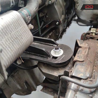 Bovenste motorsteun voor BMW M57 ombouw in Nissan Patrol Y61 3.0, foto 3