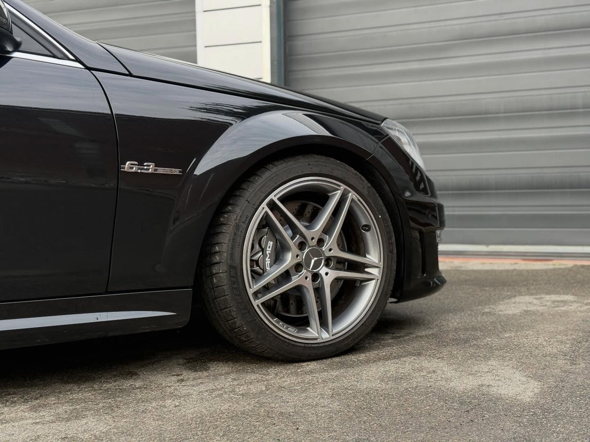 Mercedes-Benz C63 AMG Break W204 bij XCS Automotive in Merchtem (foto 3)
