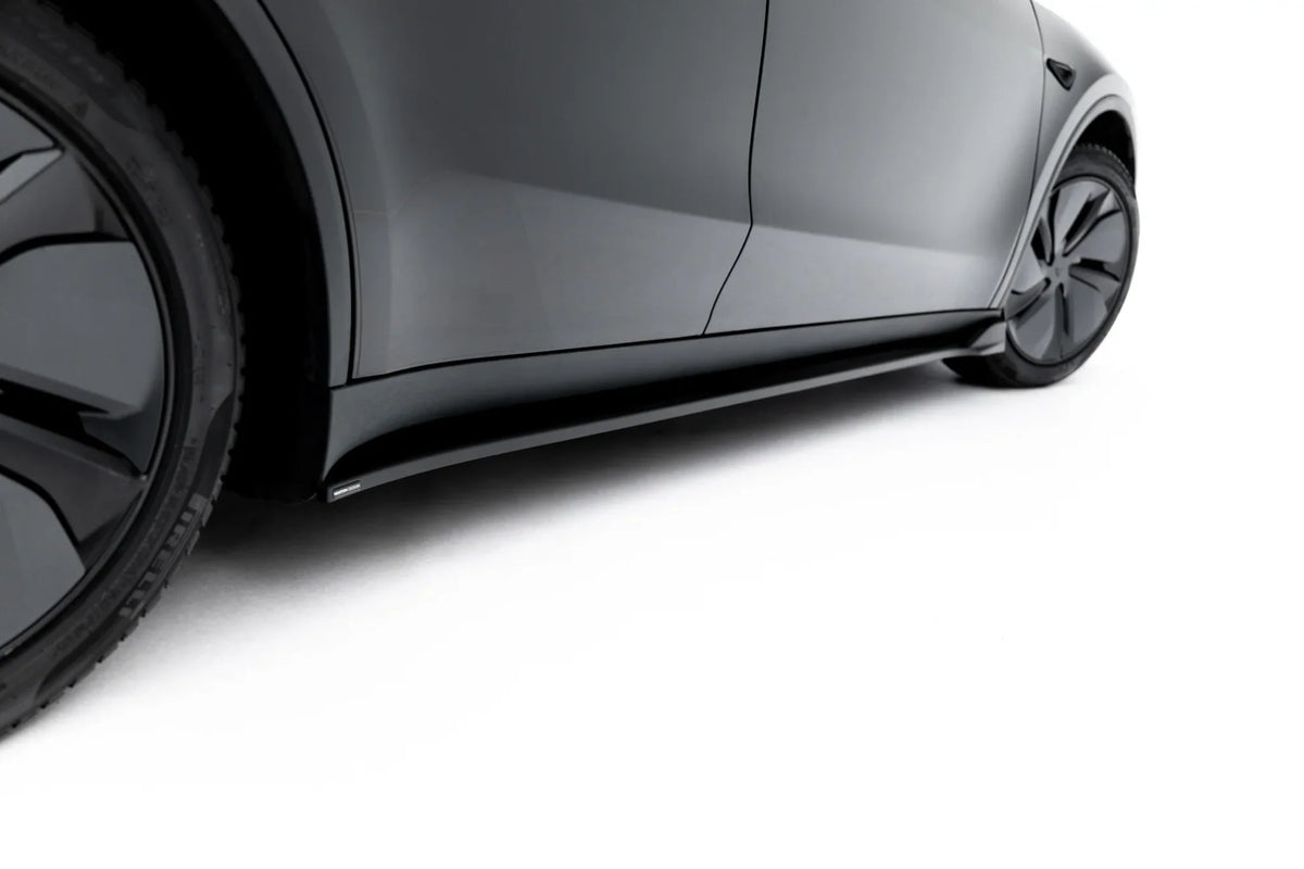 Maxton Design Side Skirts, Tesla Model Y Juniper