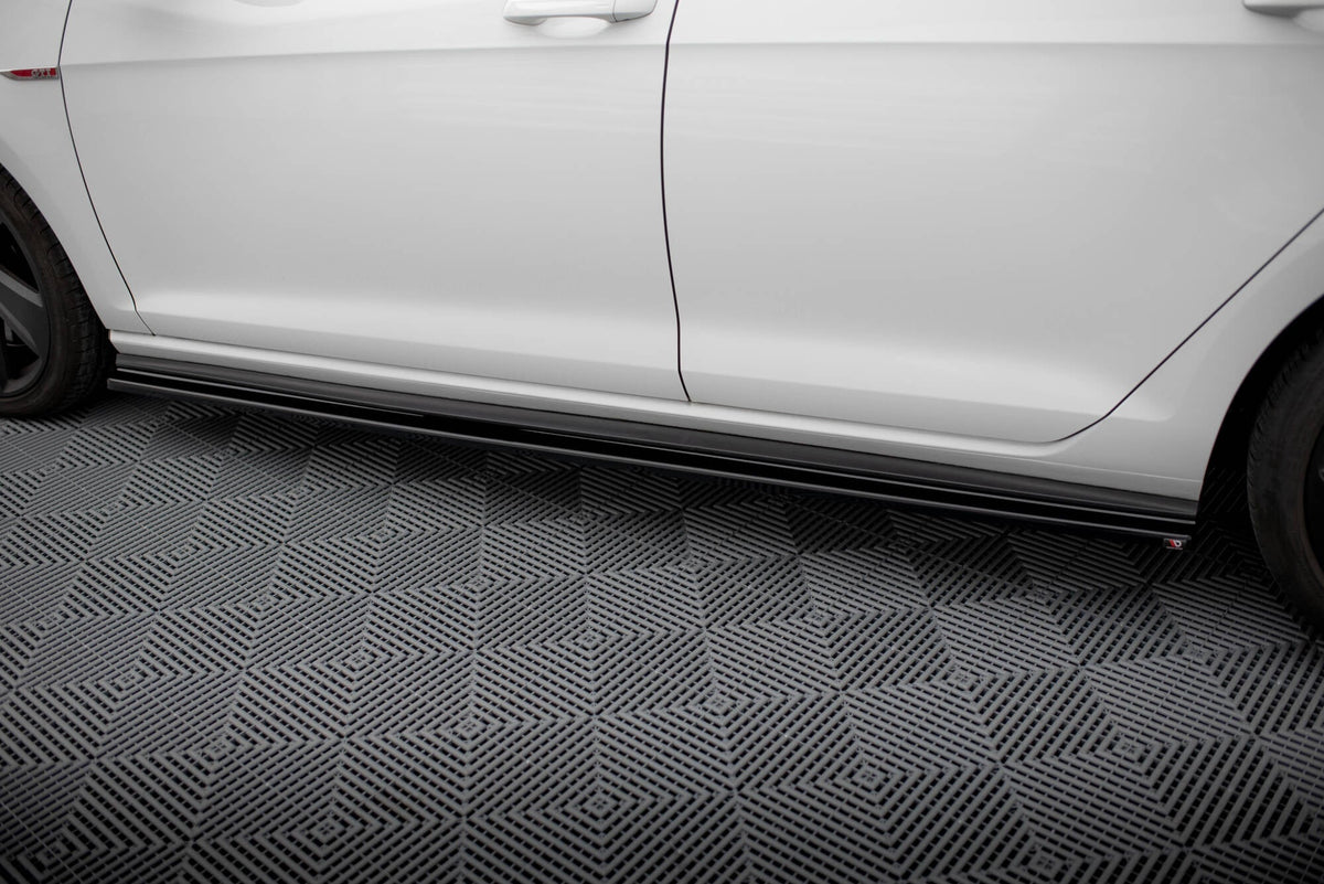 Maxton Design Side Skirts, Volkswagen Golf GTI / GTD Mk7