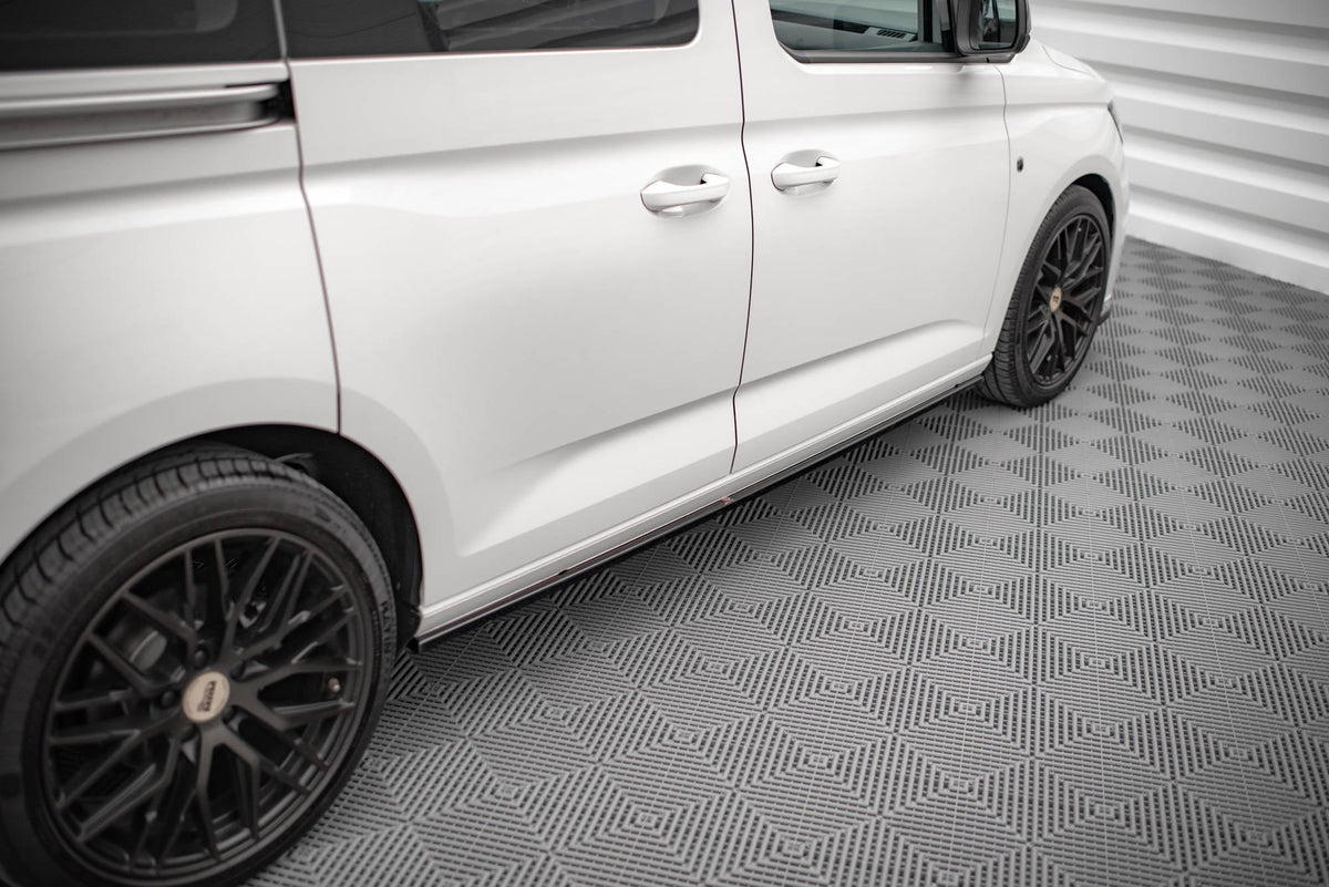 Maxton Design Side Splitters, Volkswagen Caddy Mk5 / Ford Transit Connect Mk3