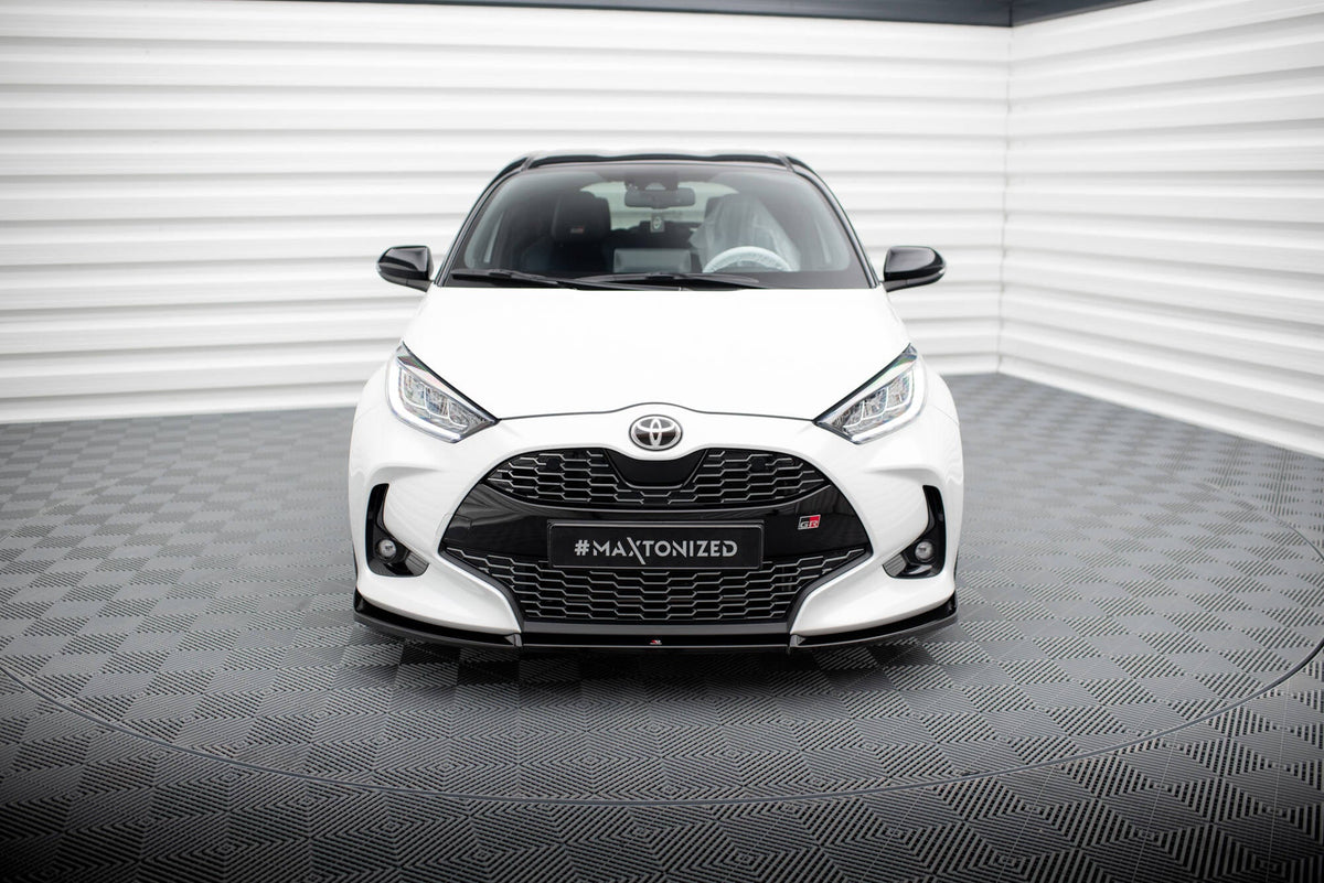 Maxton Design Front Splitter V.3, Toyota Yaris Mk4