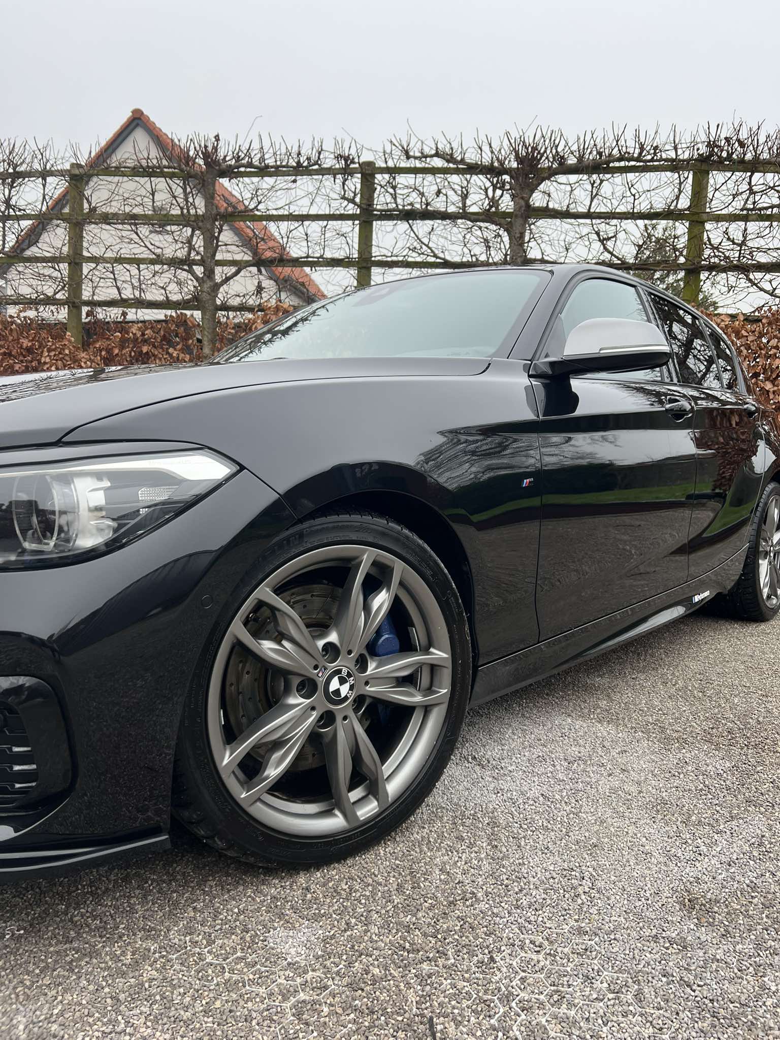 BMW M140i te koop bij XCS Sales en XCS automotive in opwijk