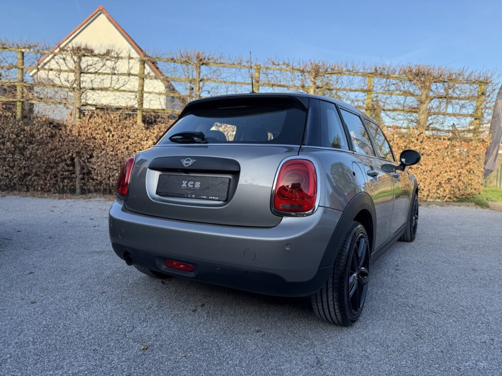 Mini One te koop bij XCS sales in Opwijk
