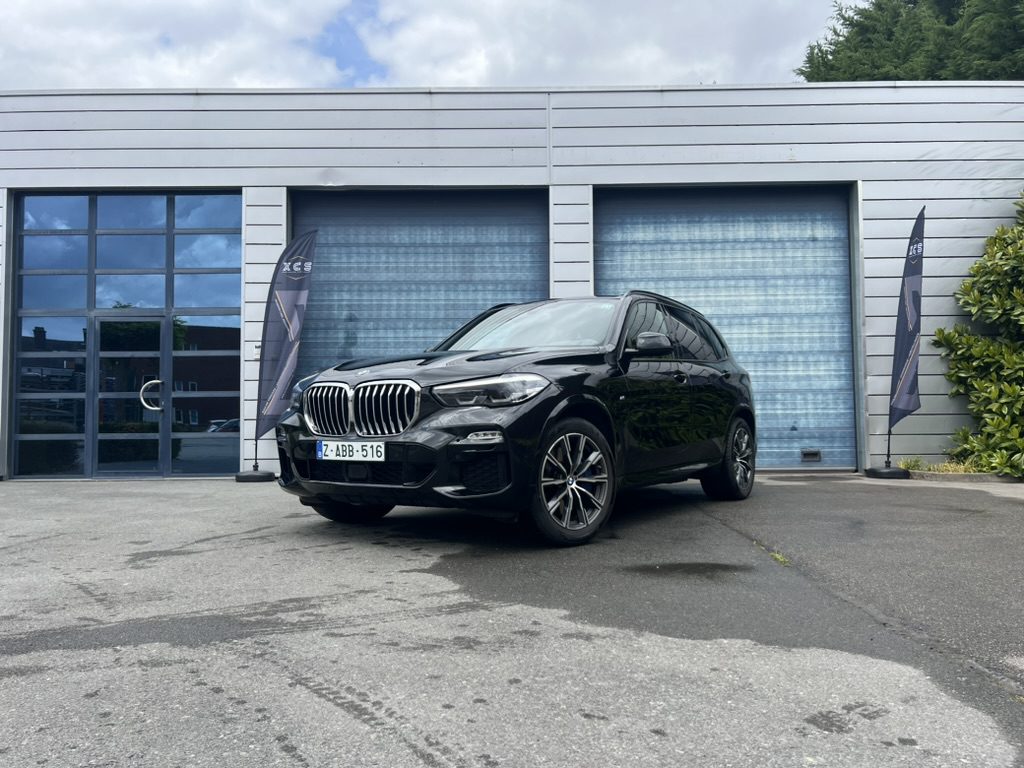 BMW X5 te koop bij XCS sales in Merchtem