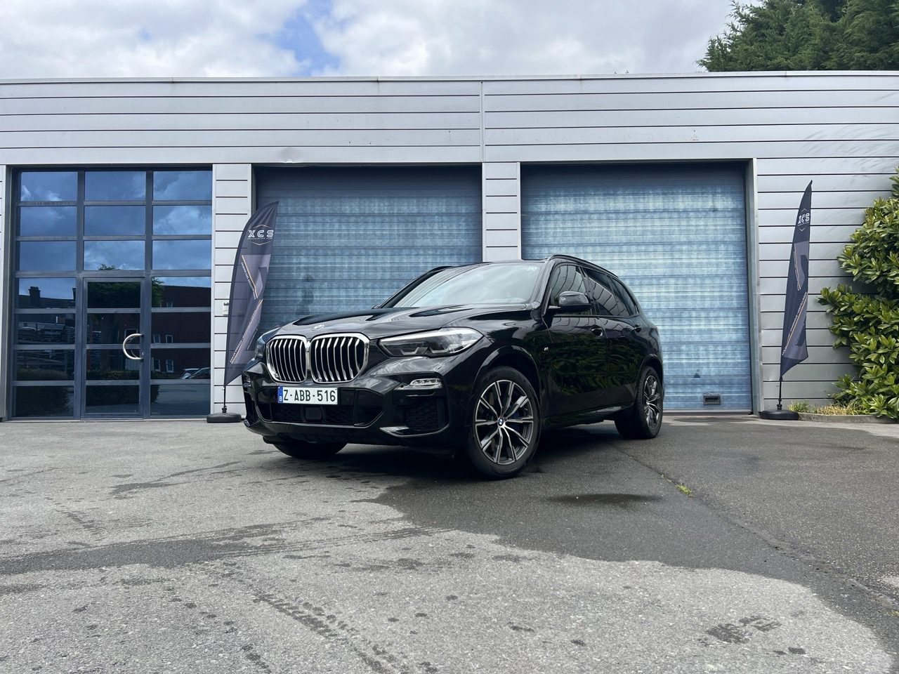 BMW X5 te koop bij XCS sales in Merchtem