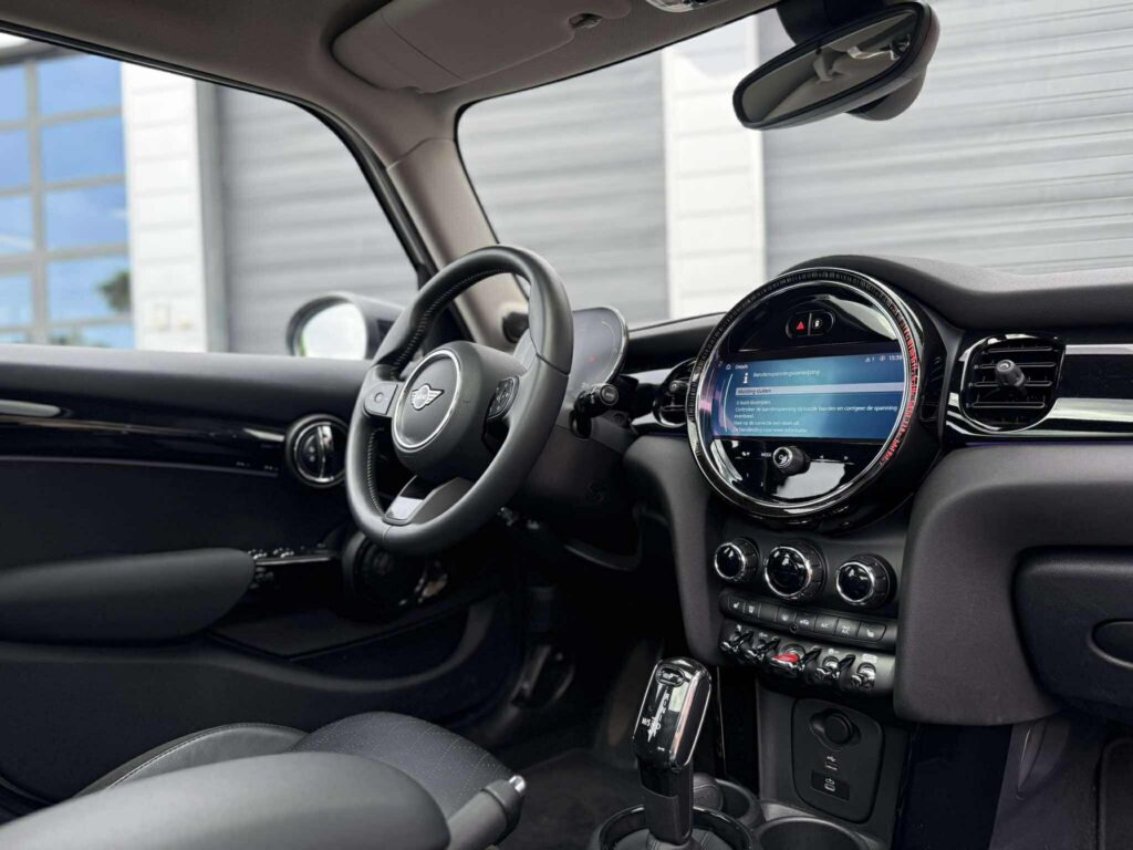 MINI Cooper S te koop bij XCS in Merchtem