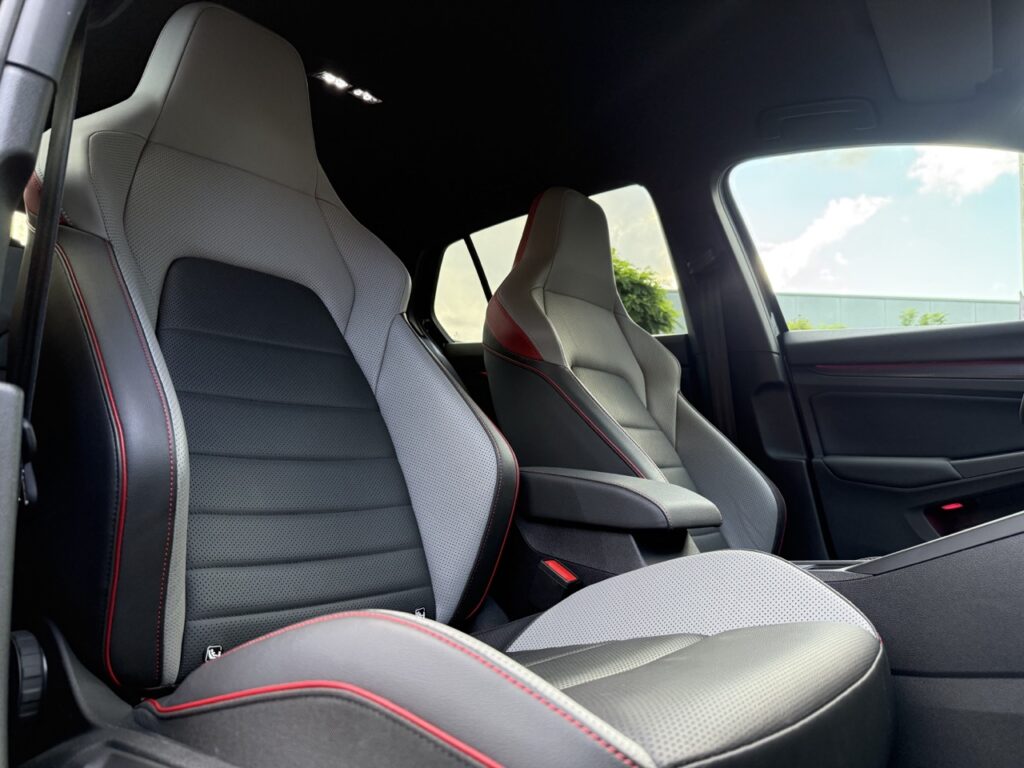 Volkswagen golf 8 GTI CS te koop bij XCS Sales in Merchtem