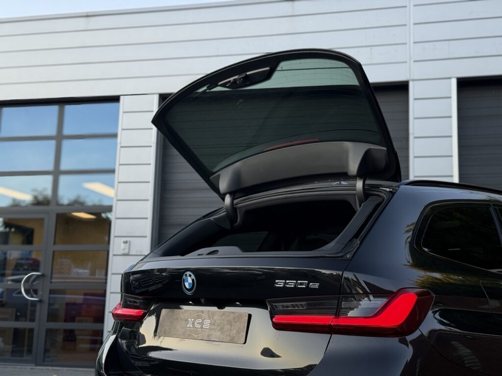 BMW 330e TE KOOP bij XCS sales in merchtem XCS automotive