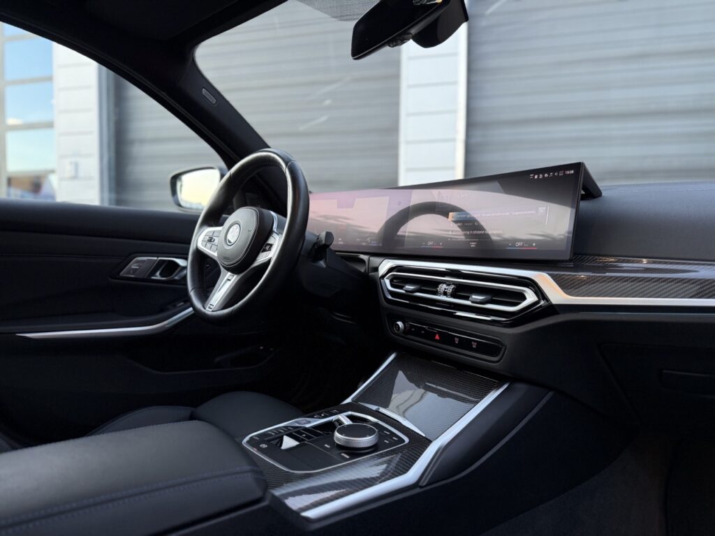 BMW 330e TE KOOP bij XCS sales in merchtem XCS automotive