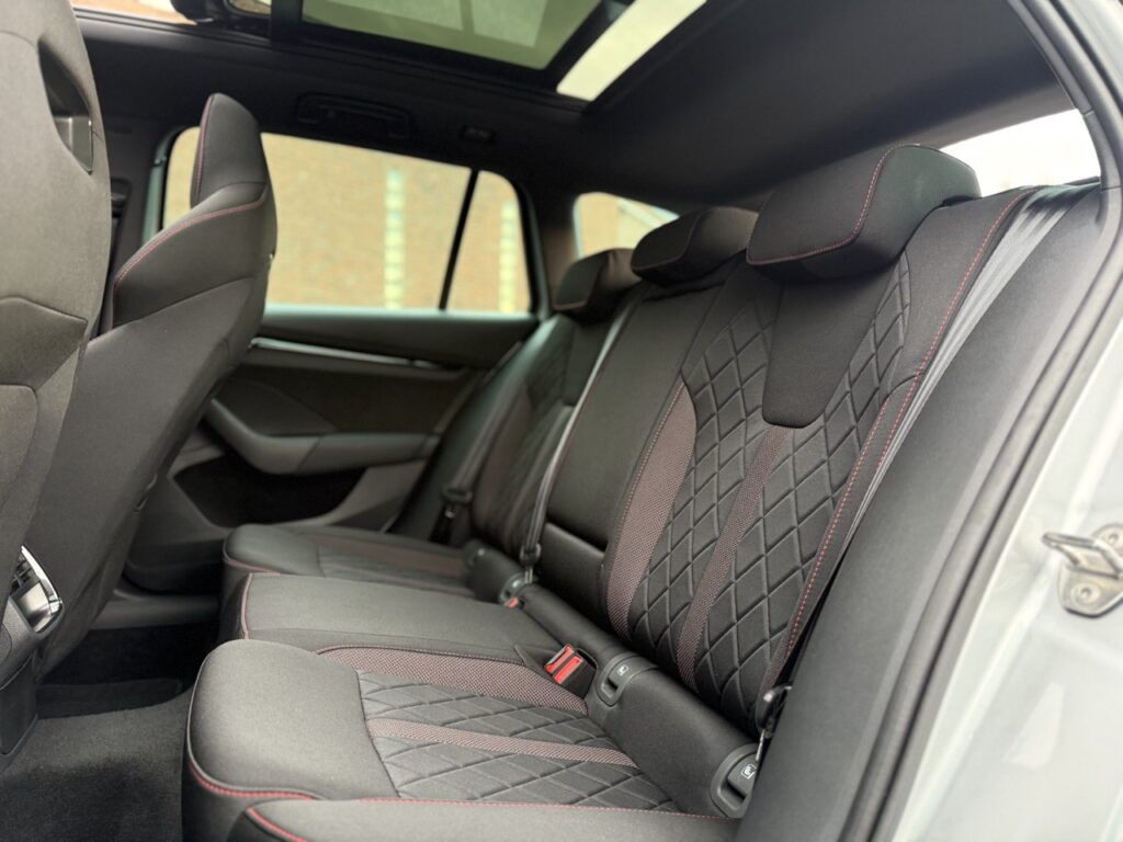 Skoda Octavia RS te koop bij XCS automotive in Merchtem