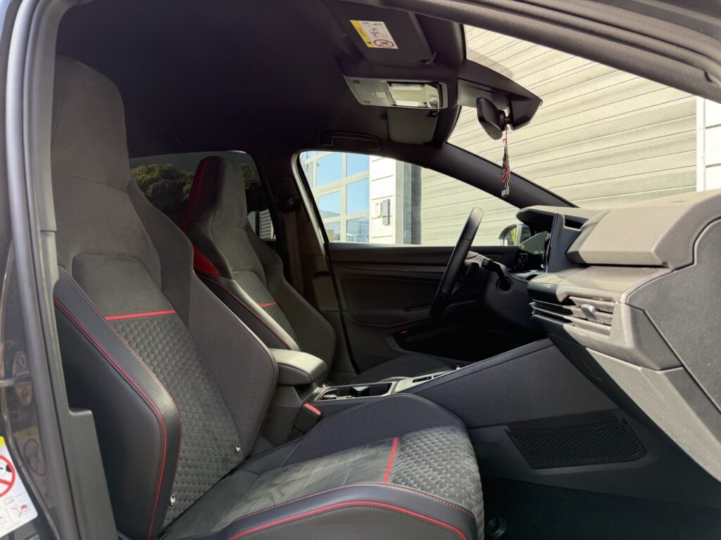 Volkswagen golf 8 GTI CS te koop bij XCS Sales in Merchtem