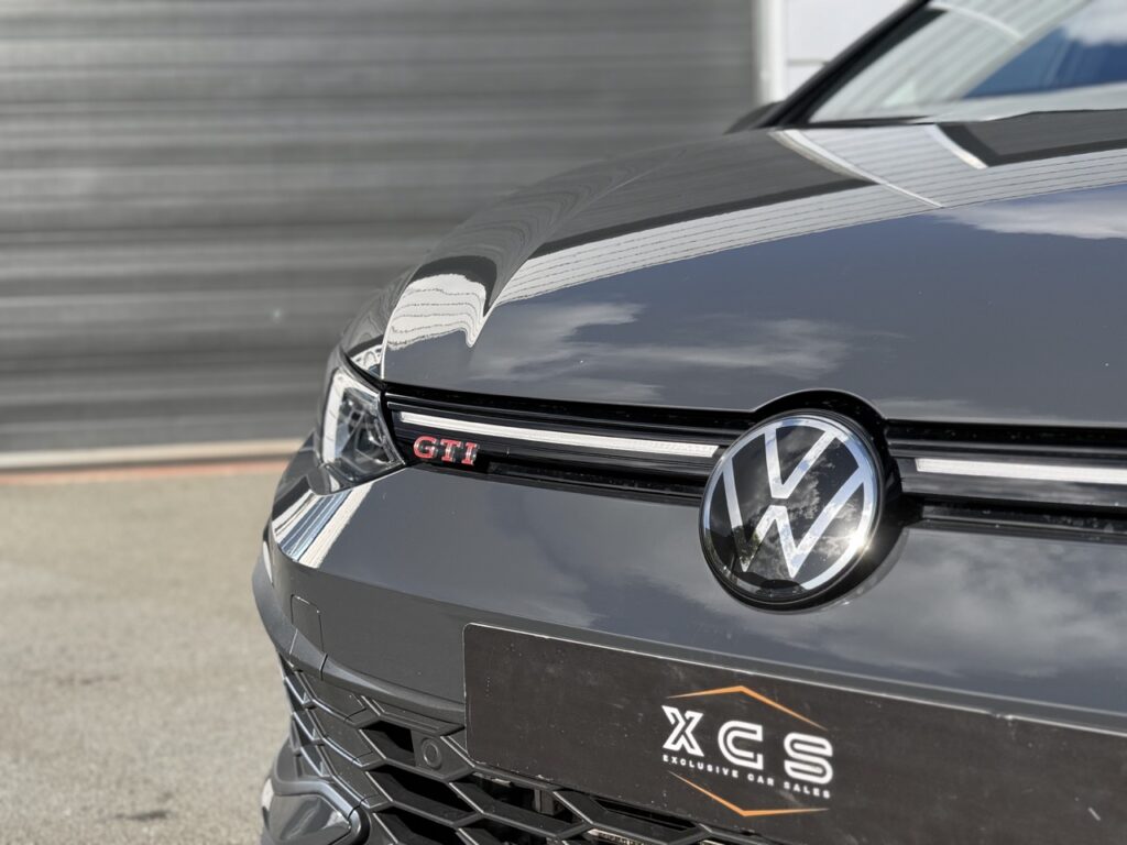 Volkswagen golf 8 GTI CS te koop bij XCS Sales in Merchtem