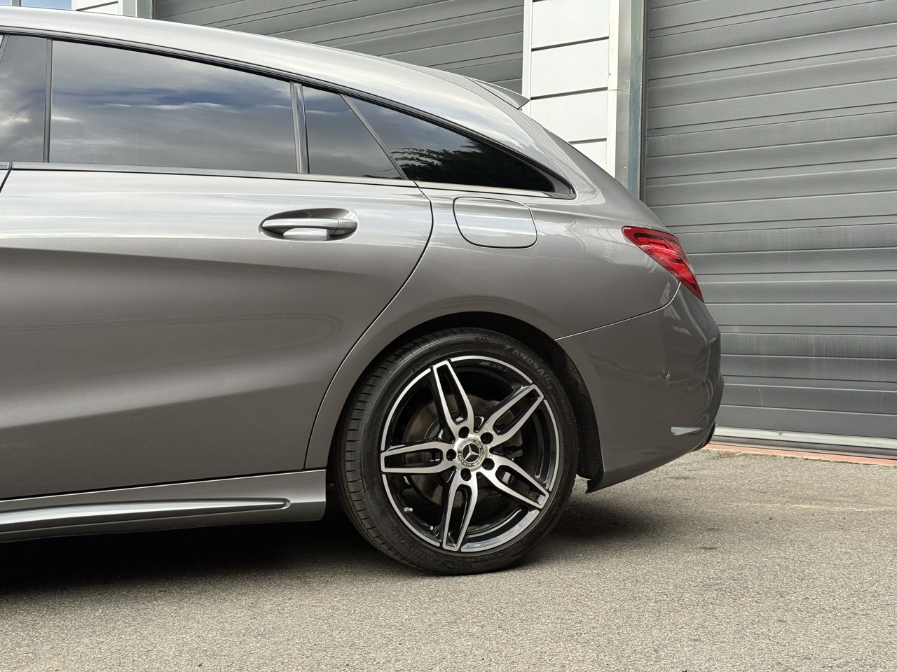 Mercedes-Benz CLA180 te koop bij XCS in Merchtem