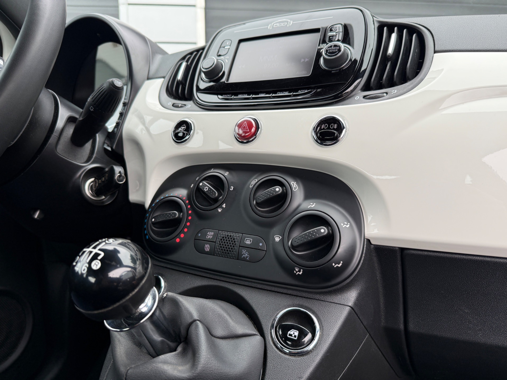 Fiat-500-Middenconsole